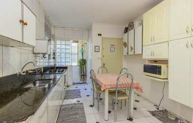 Imagem 6: Apartamento Padrão, 3 dormitórios na Rua Afonso Braz