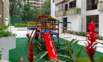 Imagem 2: Apartamento Padrão, 4 dormitórios na Rua Iupeba