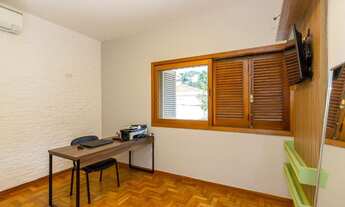 Imagem 2: Casa Padrão, 3 dormitórios na Rua Fujie Nitta