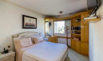 Imagem: Apartamento Padrão, 3 dormitórios na Rua