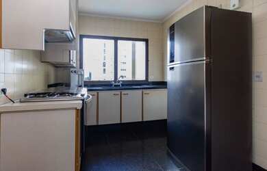 Imagem 6: Apartamento Padrão, 3 dormitórios na Avenida Lavandisca