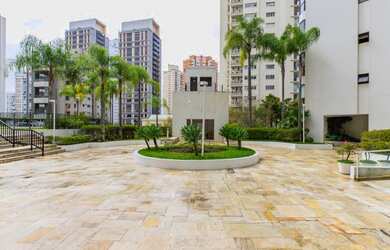 Imagem 5: Apartamento Padrão, 4 dormitórios na Rua Diego De Castilho