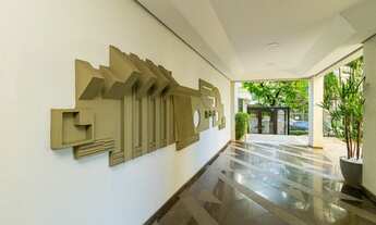 Imagem 3: Apartamento Padrão, 4 dormitórios na Rua Canário