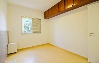 Imagem 6: Apartamento Padrão, 2 dormitórios na Rua Ribeiroles