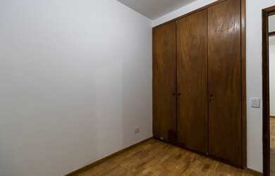 Imagem 2: Apartamento Padrão, 3 dormitórios na Rua Santa Justina