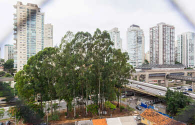 Imagem 6: Apartamento Padrão, 3 dormitórios na Rua Barão Do Triunfo