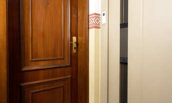 Imagem 2: Apartamento Padrão, 2 dormitórios na Avenida Aratãs