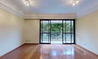 Imagem 2: Apartamento Padrão, 4 dormitórios na Rua Passo Da Pátria