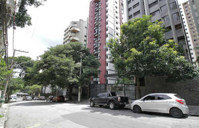 Imagem 2: Apartamento Padrão, 2 dormitórios na Rua Cristiano Viana