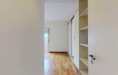 Imagem 2: Apartamento Padrão, 3 dormitórios na Rua Barão Do Triunfo