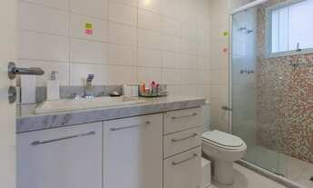 Imagem 4: Apartamento Padrão, 3 dormitórios na Rua Cajuru