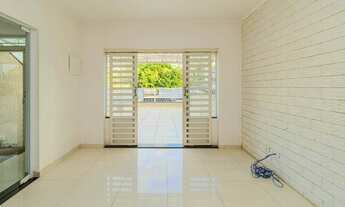 Imagem 6: Casa Padrão, 3 dormitórios na Avenida Mazzei