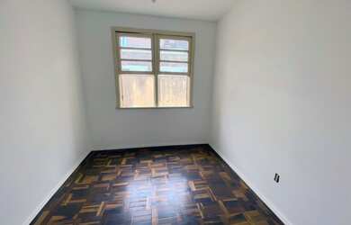 Imagem 7: Apartamento à venda no bairro Floresta - Porto Alegre/RS