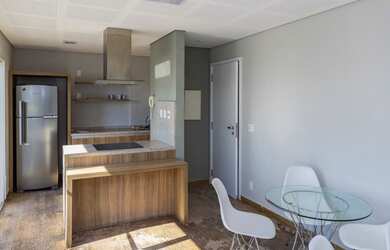 Imagem 4: Apartamento Padrão, 2 dormitórios na Rua Doutor Antonio Bento