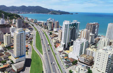 Imagem 13: Apartamento Padrão, 2 dormitórios na Avenida Marginal Oeste