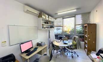 Imagem 2: Sala à venda no bairro Petrópolis - Porto Alegre/RS