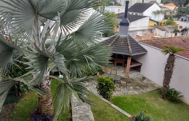 Imagem 6: Casa Padrão, 3 dormitórios na Rua Brigadeiro Arthur Carlos Peralta