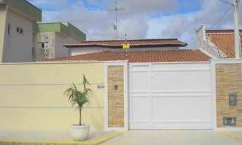 Imagem: Casa à Venda em Nova Parnamirim