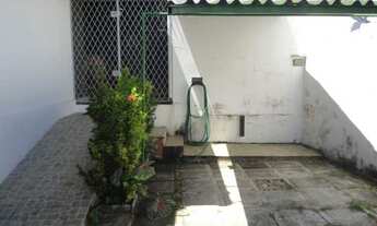 Imagem: Casa à Venda em Barro Vermelho