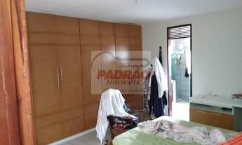 Imagem: Casa à Venda em Barro Vermelho