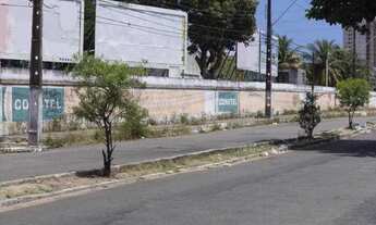 Imagem: Terreno/Loteamento à Venda em Dix-Sept