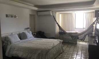 Imagem 7: Cobertura bem decorada com vista para o Mar, 4 quartos sendo 3 suítes e 330m²