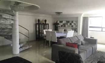 Imagem 2: Cobertura bem decorada com vista para o Mar, 4 quartos sendo 3 suítes e 330m²