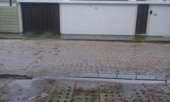 Imagem: CASA RUA FREI ANTÔNIO JABOTÃO - JARDIM