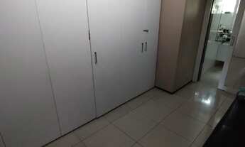 Imagem 7: EDF. REGINA HELENA