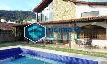 Imagem 3: Casa a Venda em Niterói, Itaipu, 4 dormitórios, 3 suítes, 1 banheiro, 4 vagas