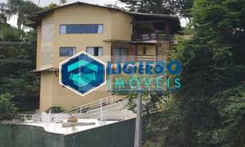 Imagem: Casa a Venda em Niterói, Pendotiba, 4 dormitórios