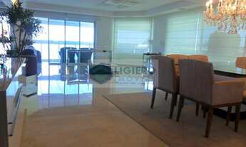 Imagem 3: Apartamento a Venda em Niterói, Boa Viagem, 4 dormitórios, 4 suítes, 2 banheiros, 4 vagas