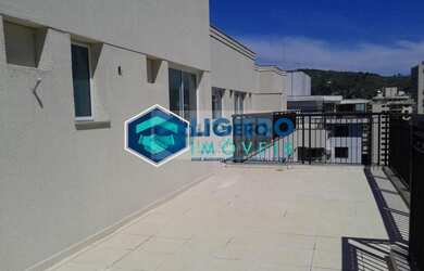 Imagem 2: Cobertura a Venda em Niterói, Jardim Icaraí, 4 dormitórios, 4 suítes, 3 banheiros, 2 vagas