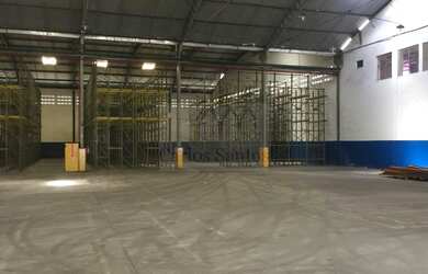 Imagem 3: Galpão/Prédio Comercial para Locação em Guararapes