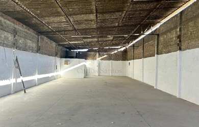 Imagem 3: Galpão/Prédio Comercial para Locação em Ibura