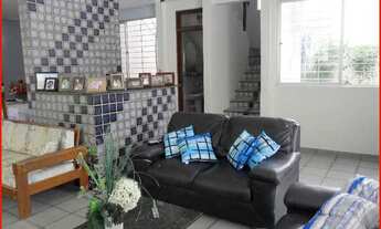 Imagem 7: CASA EM CANDEIAS