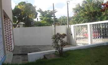 Imagem 3: CASA NO PRADO Casa com 5 dormitórios