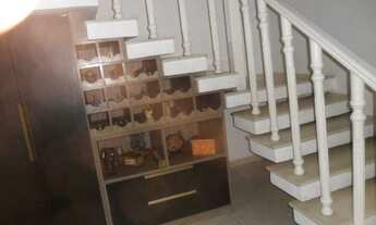 Imagem 7: CASA EM PIEDADE Casa com 4 dormitórios