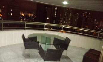 Imagem: BRUNELO DE MONTACCINO