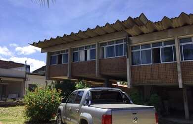 Imagem 1: CASA EM OLINDA Casa com 4 dormitórios