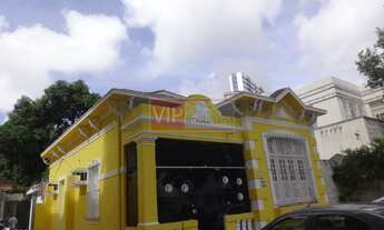 Imagem: Casa na rua São Salvador