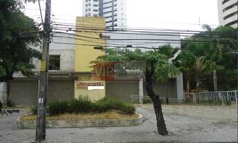 Imagem: Prédio comercial na Av. Agamenon Magalhães