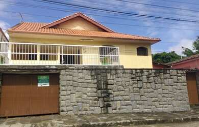 Imagem 2: CASA AVULSO, 5 dormitórios, 3 suíte, 1 banheiros, 2 vagas na garagem, 282M² de Área Constr