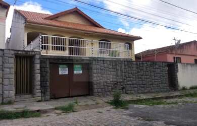 Imagem 4: CASA AVULSO, 5 dormitórios, 3 suíte, 1 banheiros, 2 vagas na garagem, 282M² de Área Constr