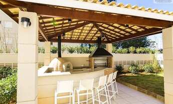 Imagem 2: Club Life à Venda