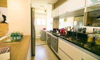 Imagem 3: Club Life à Venda