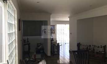 Imagem 4: CASA EM PIEDADE Casa com 6 dormitórios