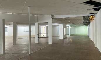 Imagem 4: CASA COMERCIAL Casa com 5 dormitórios