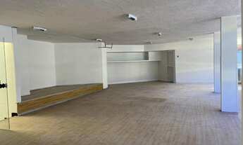 Imagem 7: CASA COMERCIAL Casa com 5 dormitórios