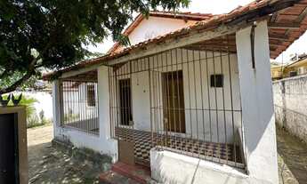 Imagem 2: CASA EM OLINDA Casa com 1 dormitório